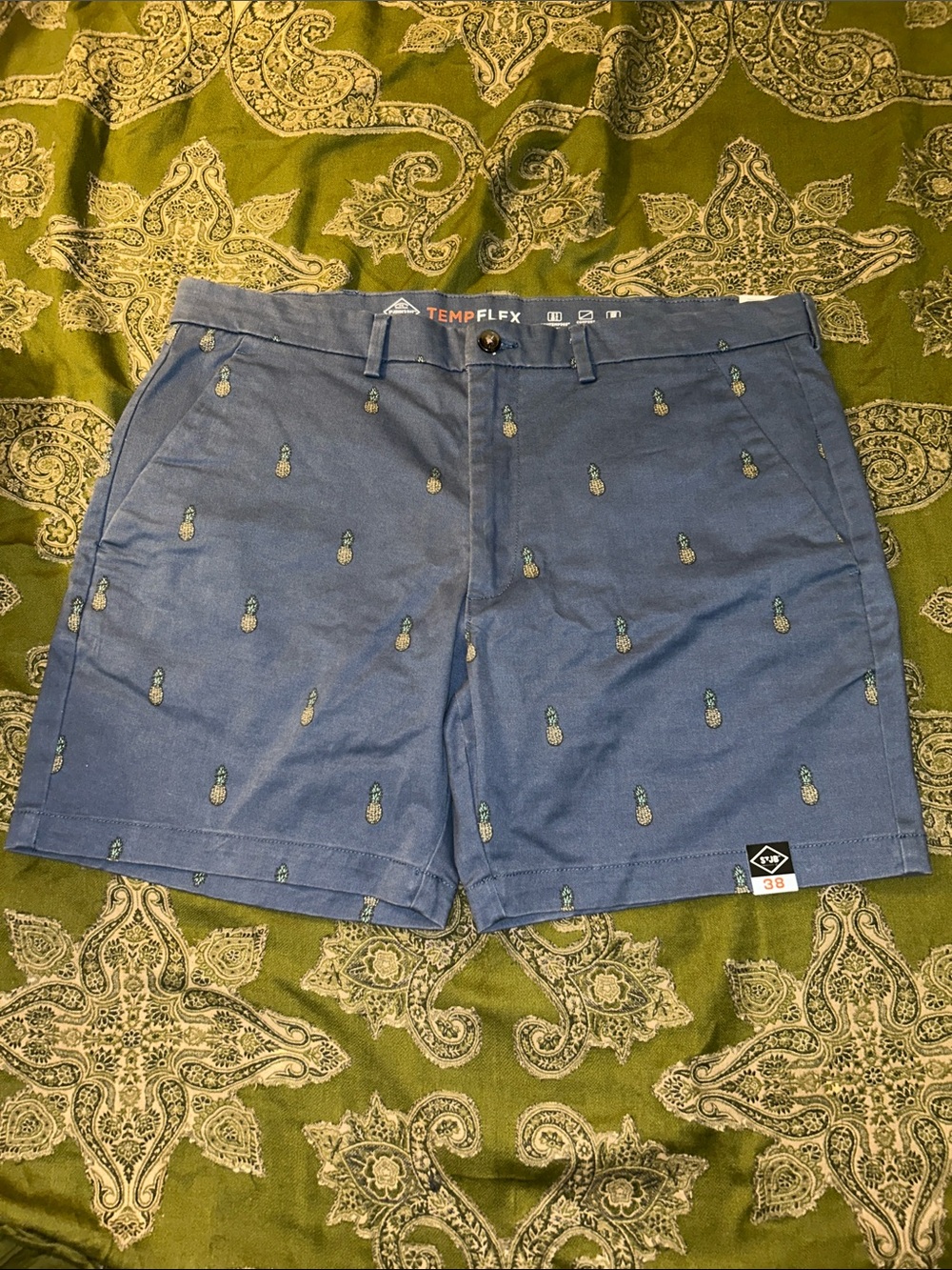 St. John’s Bay Blue Pineapple-Print Flat Front Men’s Shorts Tempflex